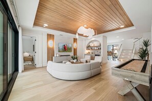 Smart TV, offices - The Palm House at Reunion-TT484 (Kissimmee)