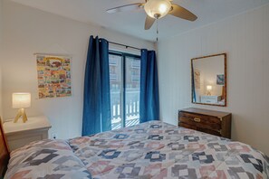 2 bedrooms, desk, free WiFi, bed sheets