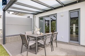 Unclassified image, 3 of 28, button - Vacation home Am Pier 7a - Modern vacation home Am Pier 7a with garden - within walking distance (Loddin)