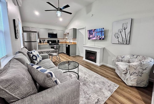 Romantic Port Royal Retreat. Pets Yes!