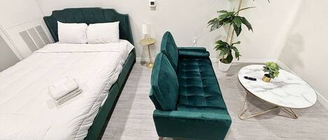 1 bedroom, iron/ironing board, WiFi