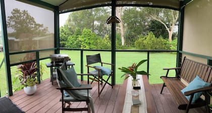 Quiet Rural Retreat close to Tin Can Bay and Rainbow Beach