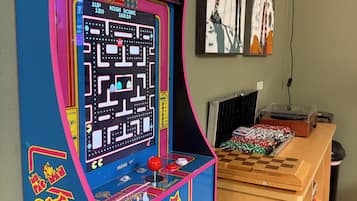 Spielezimmer