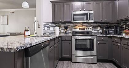 Winter Modern Stay: Family & Corporate Friendly