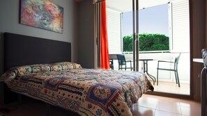 3 bedrooms, iron/ironing board, internet