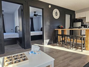 2 habitaciones, wifi gratis y ropa de cama 
