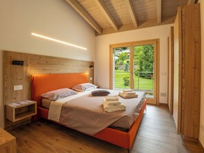 3 bedrooms, Internet