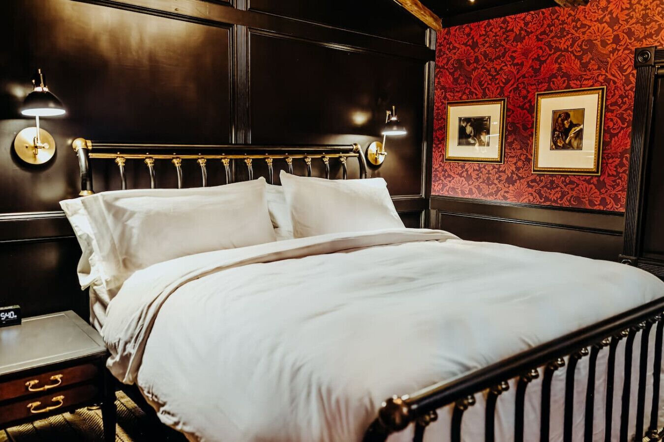 1 habitación, tabla de planchar con plancha, wifi gratis y ropa de cama 