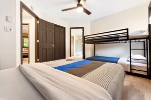 5 bedrooms, iron/ironing board, free WiFi, bed sheets