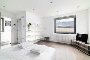 3 Schlafzimmer, Bügeleisen/Bügelbrett, Reisekinderbett, kostenloses WLAN
