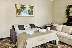 2 bedrooms, iron/ironing board, travel crib, WiFi