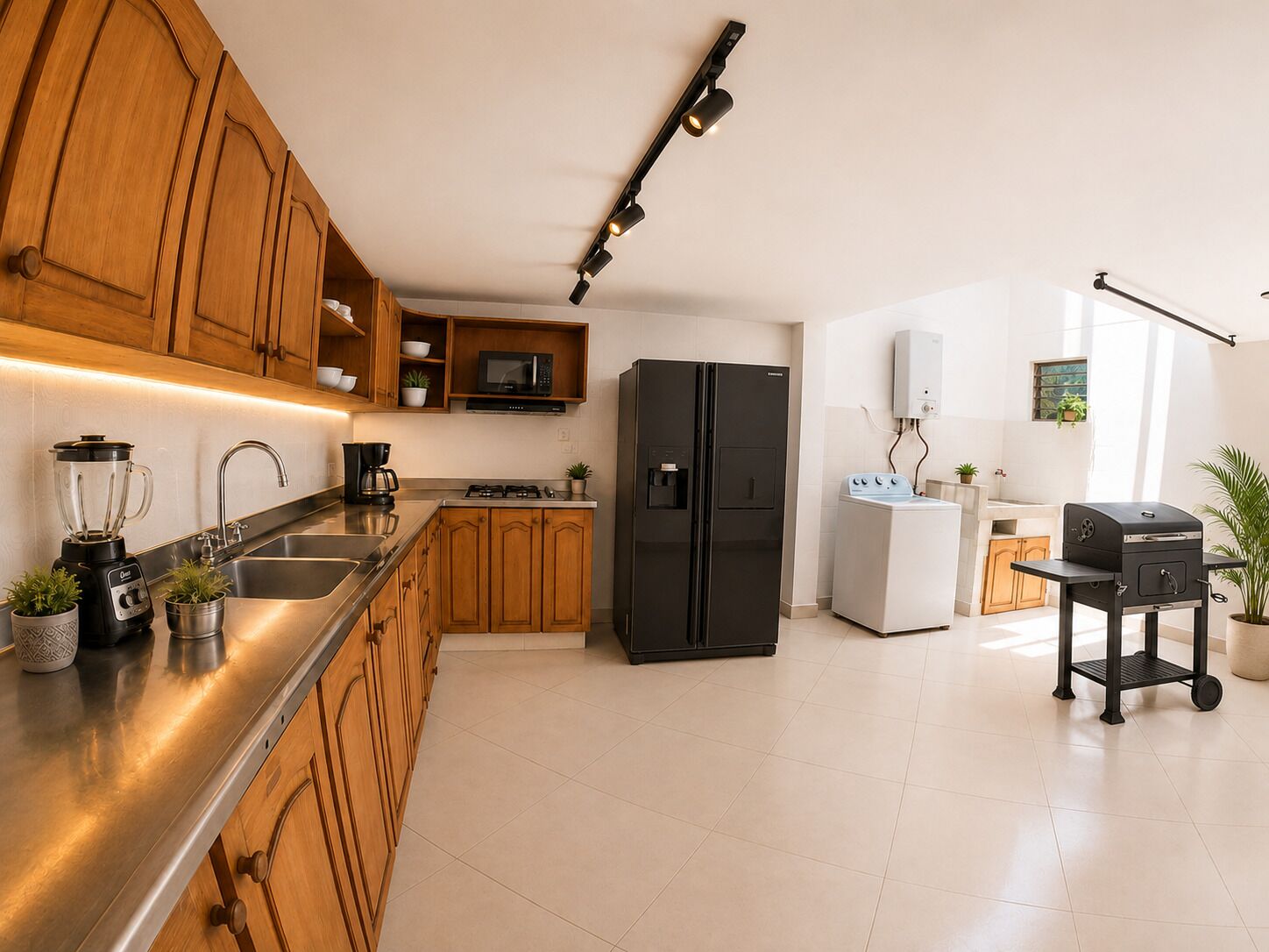 Coffee/tea maker, fridge, microwave, stovetop
