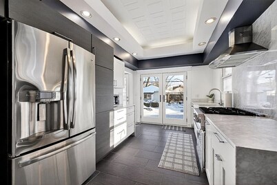 Broad Ripple Villa w/ Pool