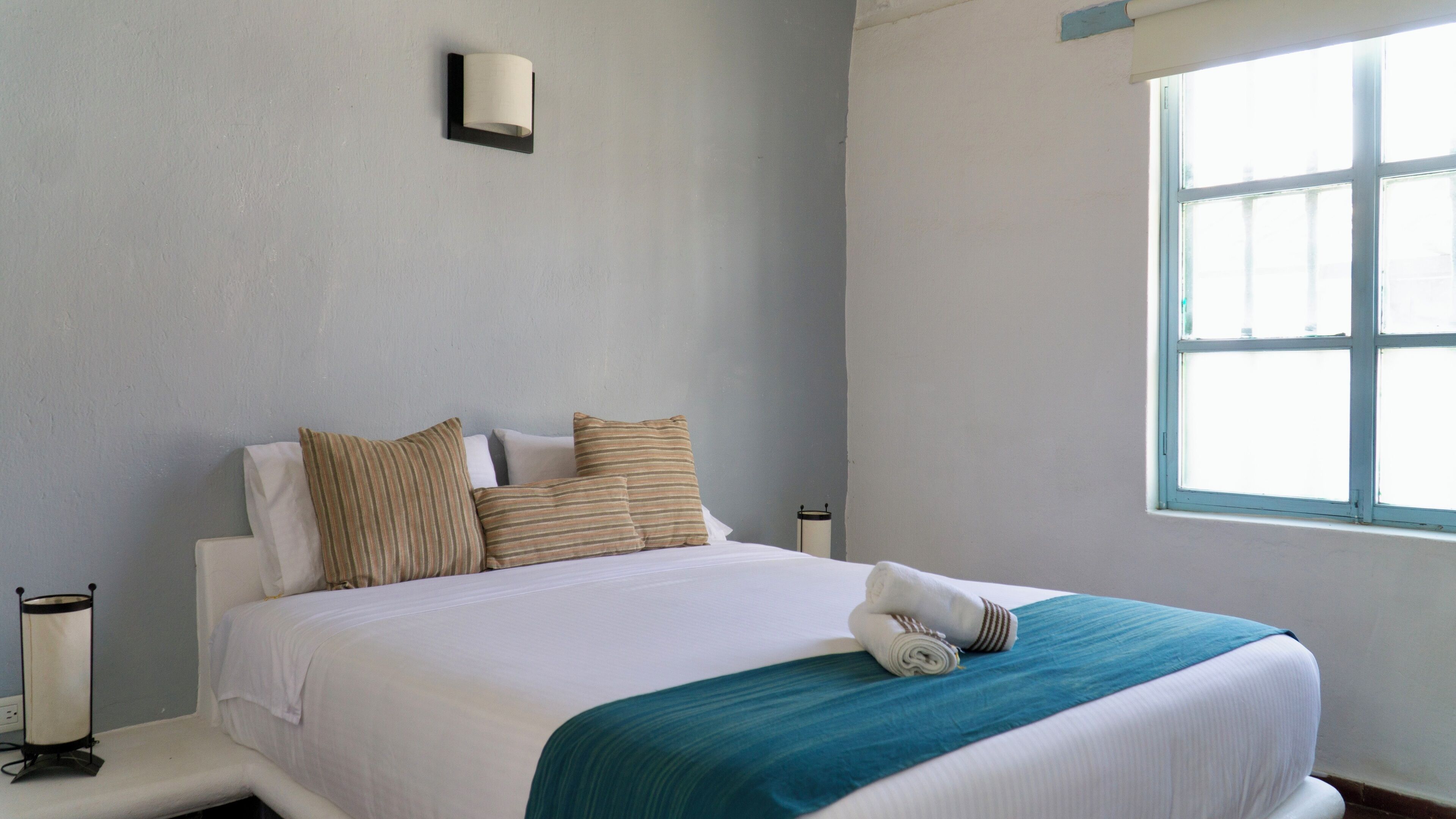 4 間睡房、書桌、Wi-Fi、床單