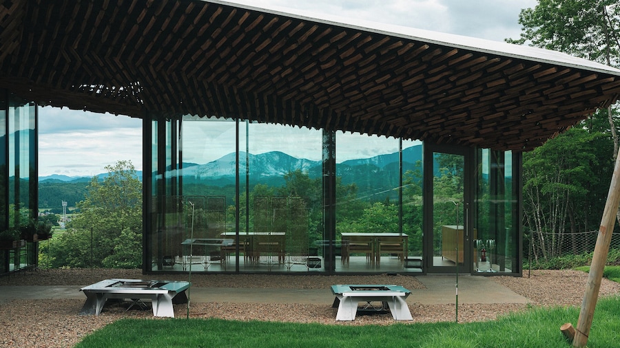 Snow Peak FIELD SUITE SPA HEADQUARTERS