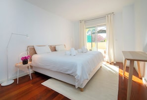 3 Schlafzimmer, Bügeleisen/Bügelbrett, WLAN, Bettwäsche