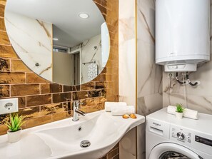Hair dryer, towels - Solmontemar by Interhome (Torremolinos)