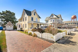 Exterior - Poolside Home Block From Beach (Beach Haven)