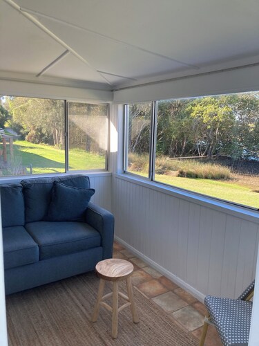 Urunga beach side cottage