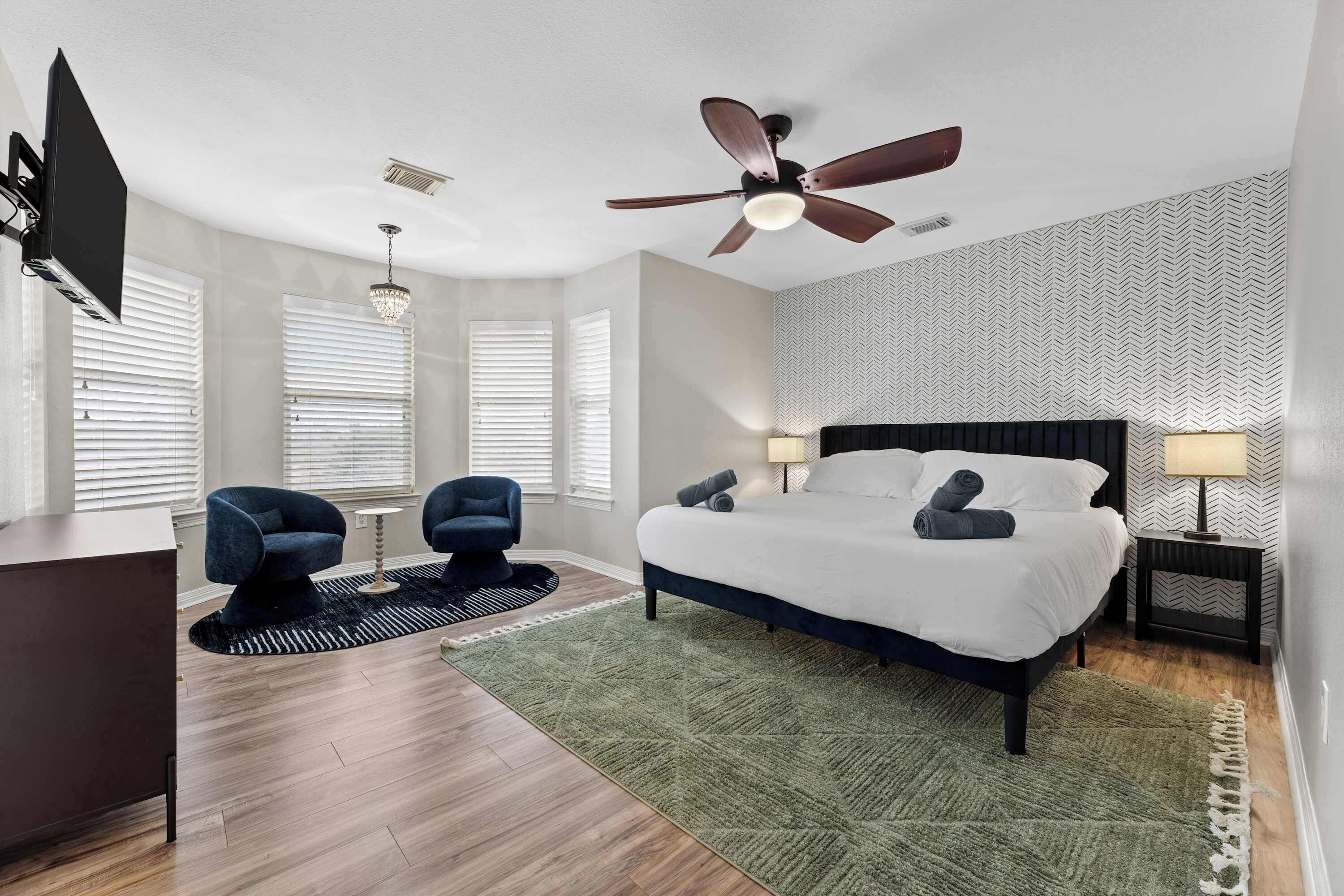 7 bedrooms, iron/ironing board, travel cot, WiFi