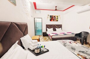 Family Quadruple Room, Multiple Beds, Non Smoking, Courtyard View | Soundproofing, free WiFi, wheelchair access