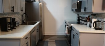 6-BR Home Near Memphis Airport- Close to Everything