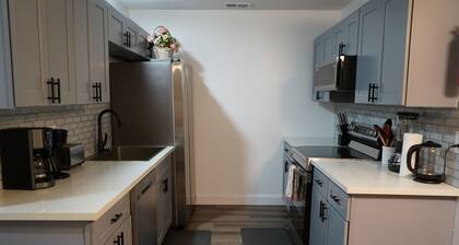 6-BR Home Near Memphis Airport- Close to Everything