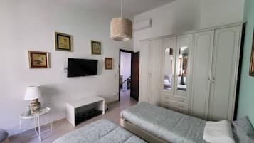 2 Schlafzimmer, Bügeleisen/Bügelbrett, Internetzugang, Bettwäsche