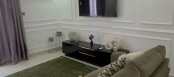 Immeuble d'appartements à Salagi