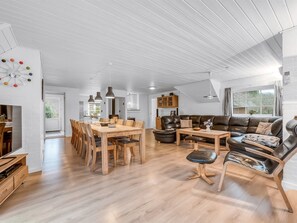 TV, fireplace - "Aagot" - 1.7km from the sea by Interhome (Ulfborg)