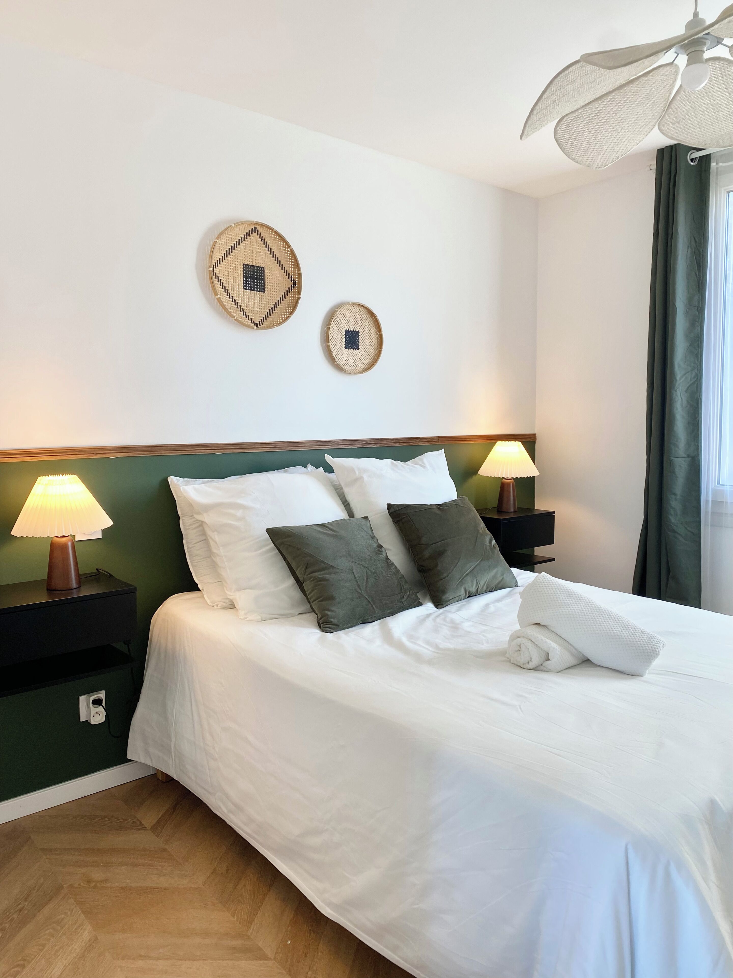 1 chambre, fer et planche à repasser, Wi-Fi gratuit, draps fournis