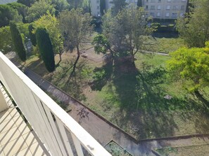 Property grounds - Studio classified 2* Gréoux-les-Bains TB Qual/€ (Gréoux-les-Bains)