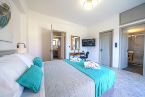 5 chambres, fer et planche à repasser, Wi-Fi gratuit, draps fournis