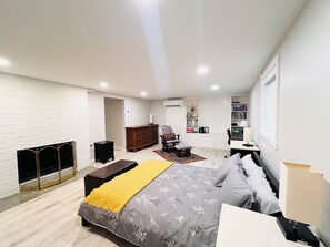 1 chambre, bureau, fer et planche à repasser, Wi-Fi