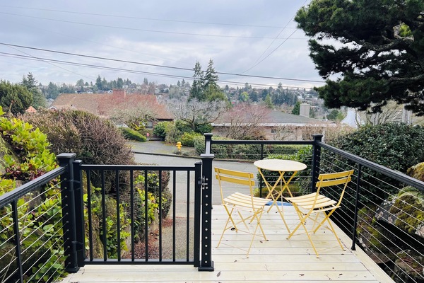 Private entrance and patio