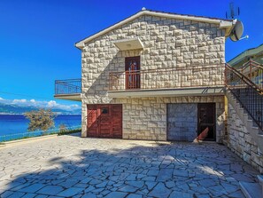 Exterior detail - Vacation home Robert by Interhome (Trogir/Slatine)