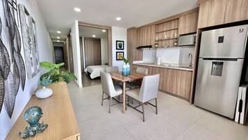 2 bedrooms, iron/ironing board, free WiFi