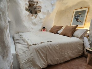 1 quarto, ferros/tábuas de passar roupa, berço de viagem, Wi-Fi