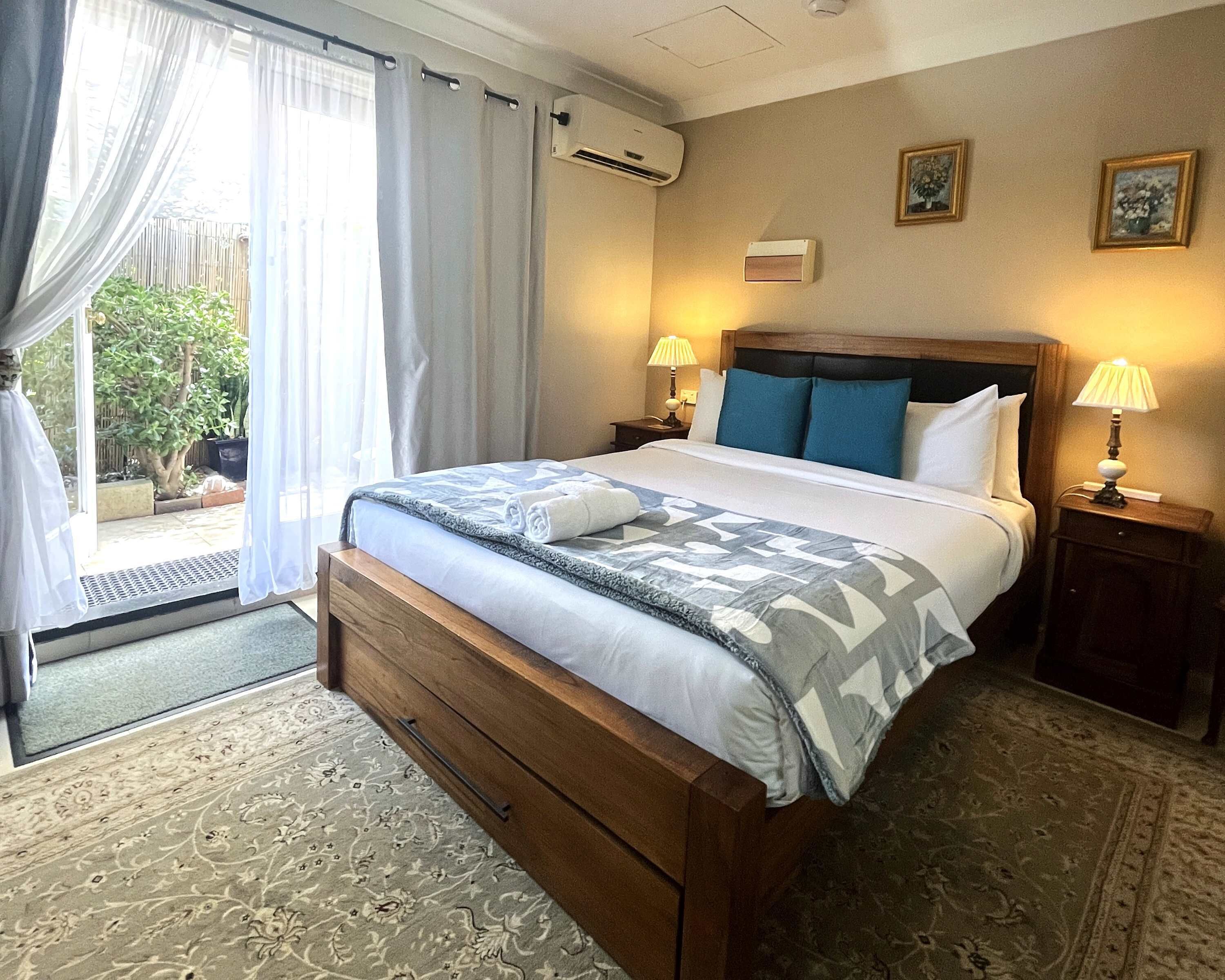 A calm and quiet atmosphere makes this the perfect retreat after a day out.