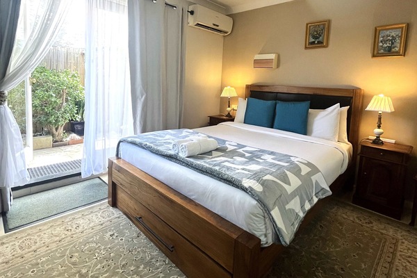 A calm and quiet atmosphere makes this the perfect retreat after a day out.