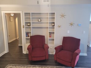 Interior - Mid-century Vintage Apartment (Hibbing)