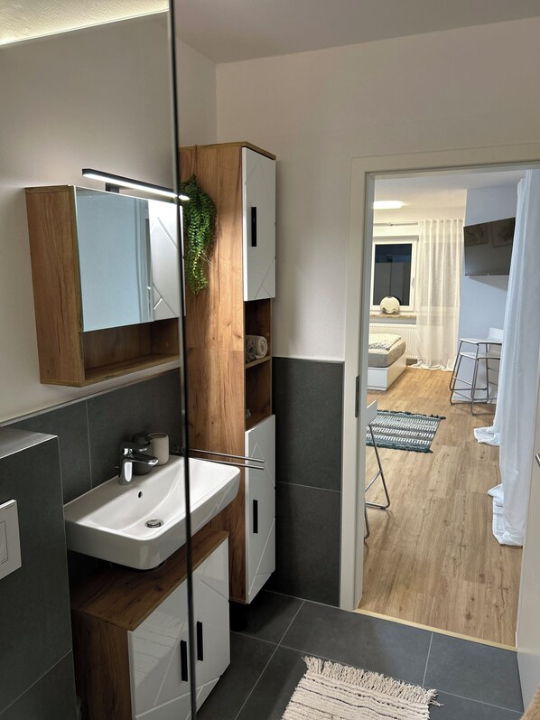 1 多间卧室、熨斗/熨衣板、旅行婴儿床、免费 WiFi