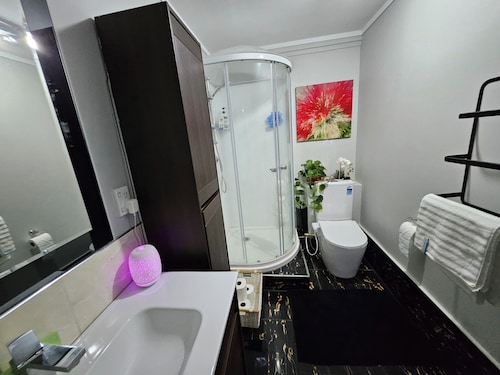 2 Double bed Apartment Manukau