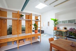 Interior - Design Atelier Industrial, creative, large loft very central and yet quiet (Berlin)