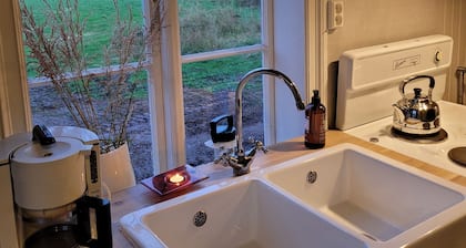 Family-friendly Idyllic Farmhouse