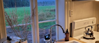 Family-friendly Idyllic Farmhouse