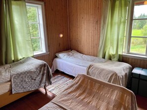 3 soverom, wi-fi (inkludert) og sengetøy