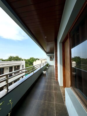 Lobby - Haven Hotel Sector 31,Gurugram (Gurugram)