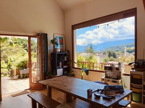 Dining - Family home between countryside and mountains (Jarrie)