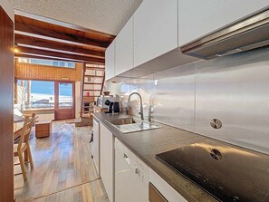 Fridge, oven, dishwasher - Cosy 55m² duplex for 6 in La Clusaz, pets allowed, wifi included (La Clusaz)